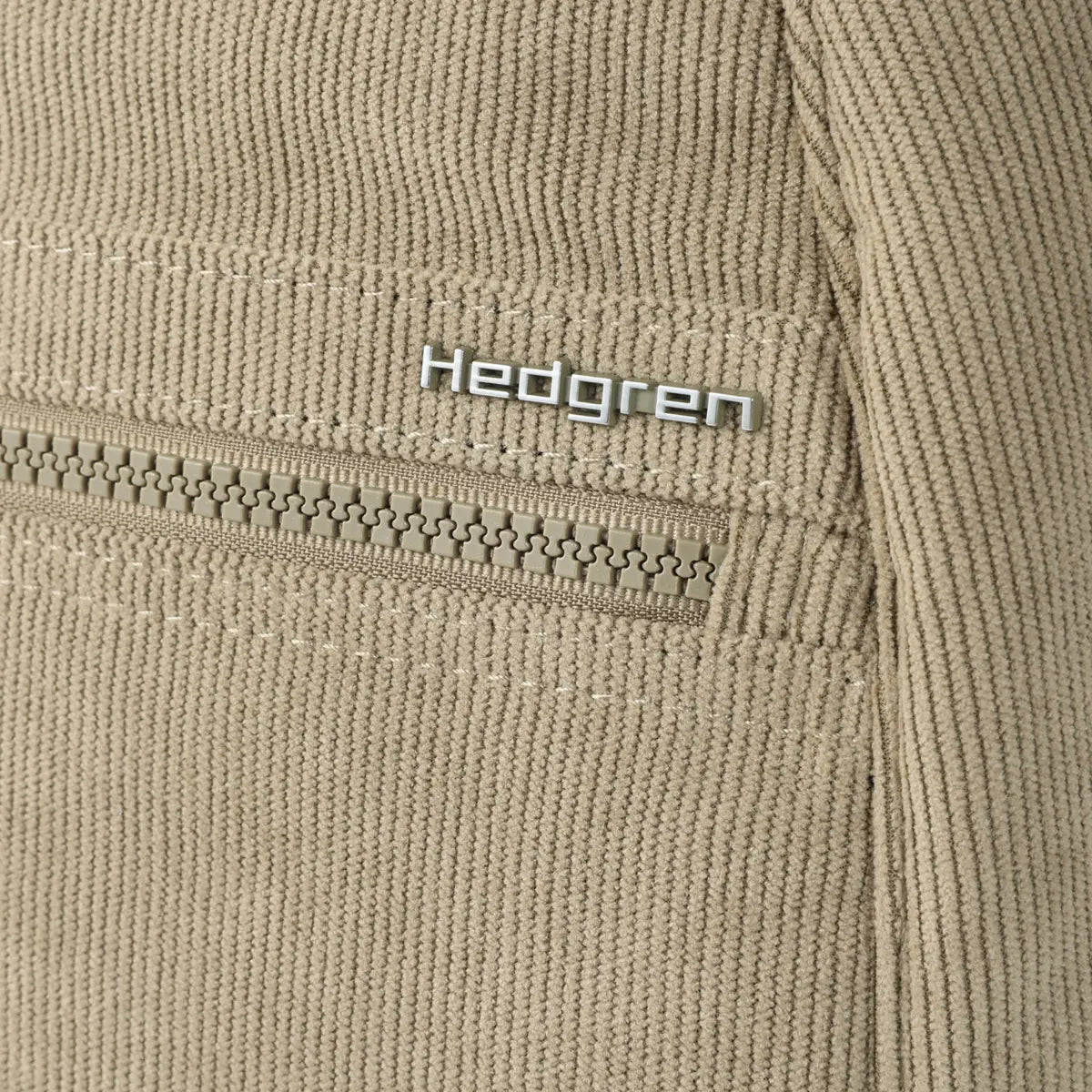 Hedgren VOGUE Small Backpack Corduroy String Beige