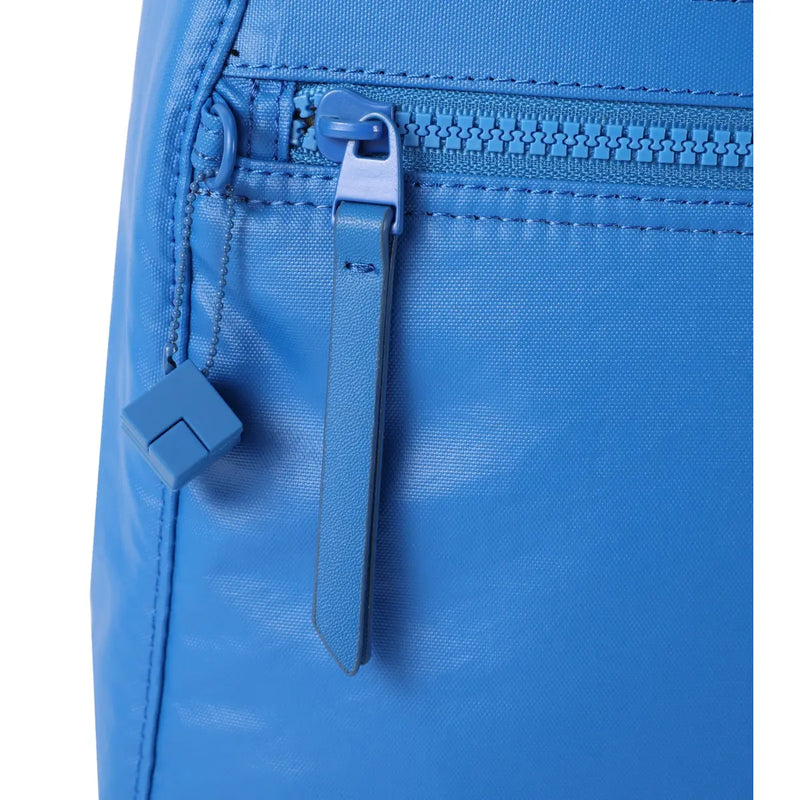 Adorned with a decorative cube and tone-on-tone hardware