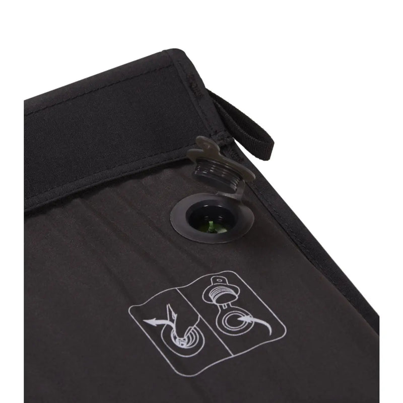 Four-season performance: Insulated pad with R-value of 5 adds warmth and comfort