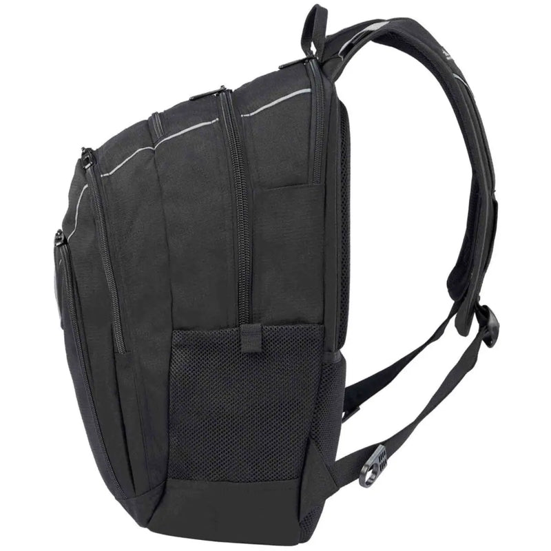 Side beverage pocket