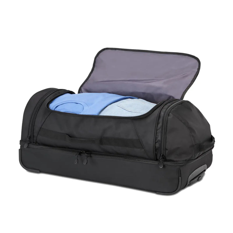 Large U-shape front access to main compartment