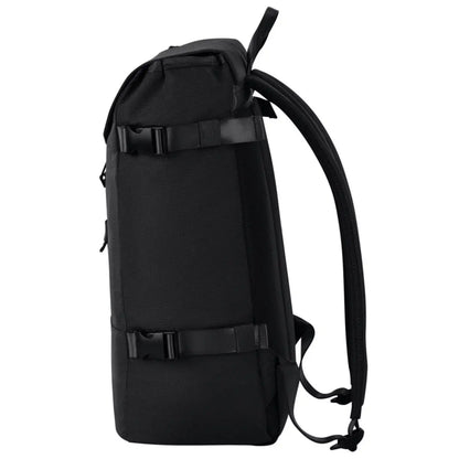 Adjustable double side compression straps for hanging outerwear or gear