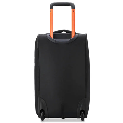 Trail-Tuned single wheels and push button retractable handle