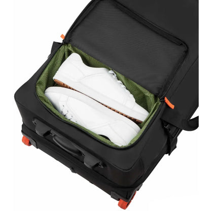 Separate shoe compartment