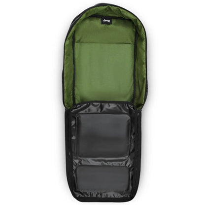 Large main compartment