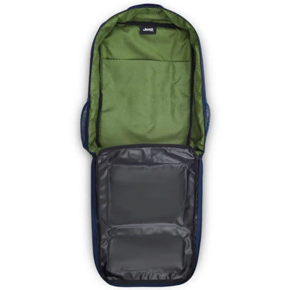 Large main compartment