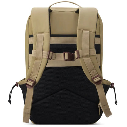 Sternum strap with padded, adjustable shoulder straps