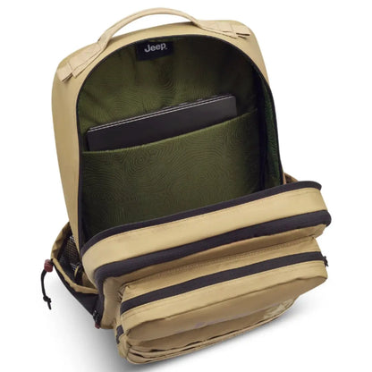 15.6" laptop compartment