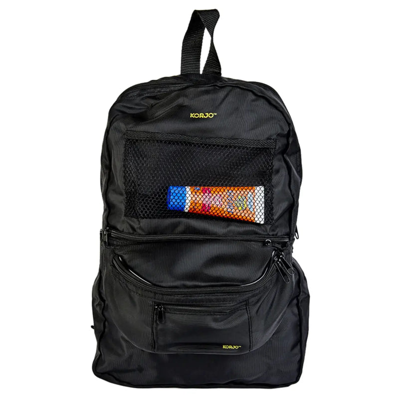 Webbed pouches for drink storage