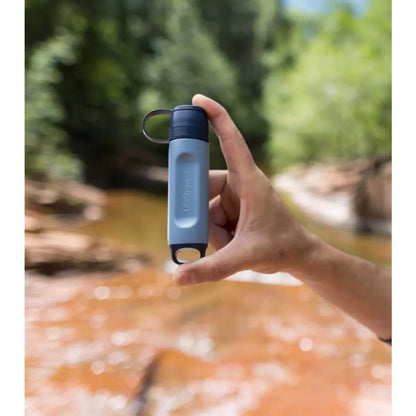 Ultralight and long lasting: only 48g; membrane microfilter lasts up to 2,000 liters