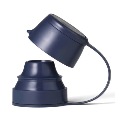 Includes: leak-proof top and bottom cap