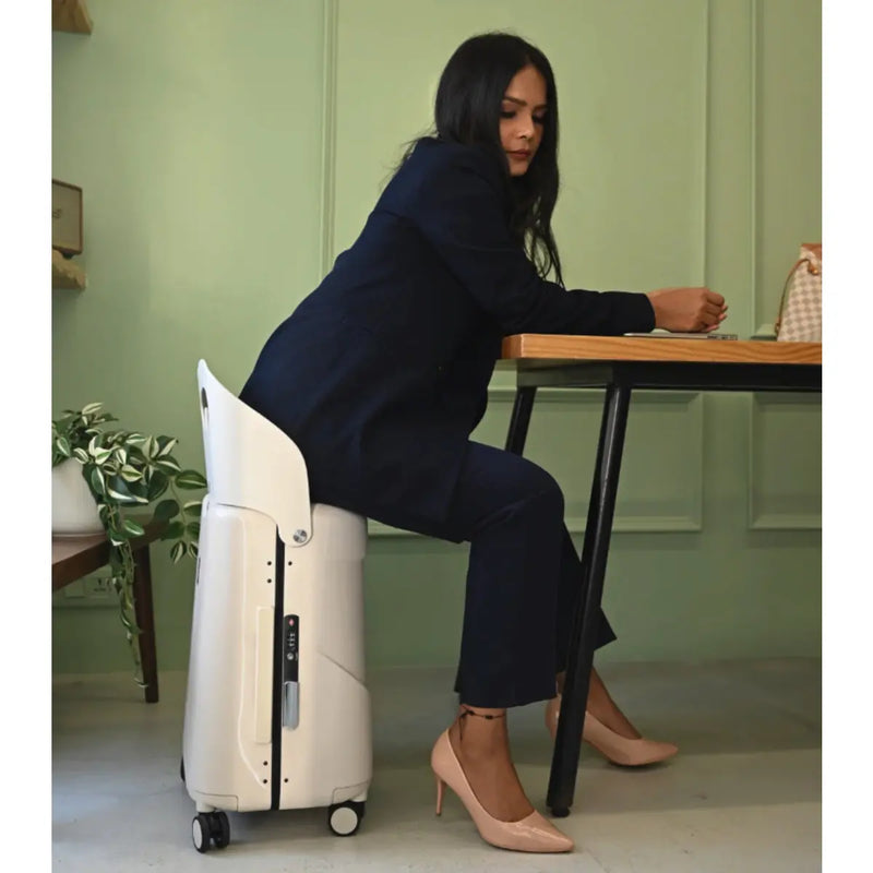 MiaMily 64 cm Ride-On Spinner Suitcase - Mist Grey