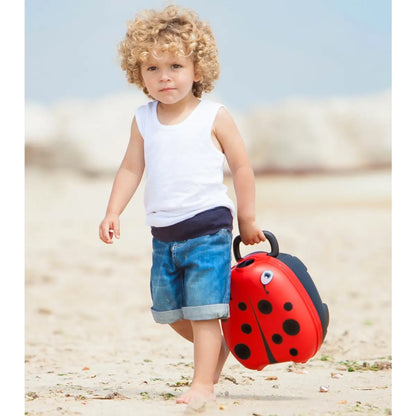 Carry handle that makes it easy for your little ones to adopt as their own possession