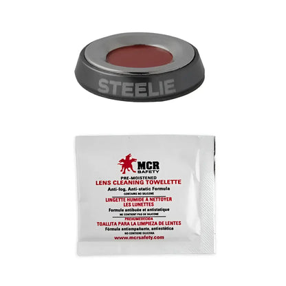 Contains 1 magnetic phone socket and 1 cleaning pad