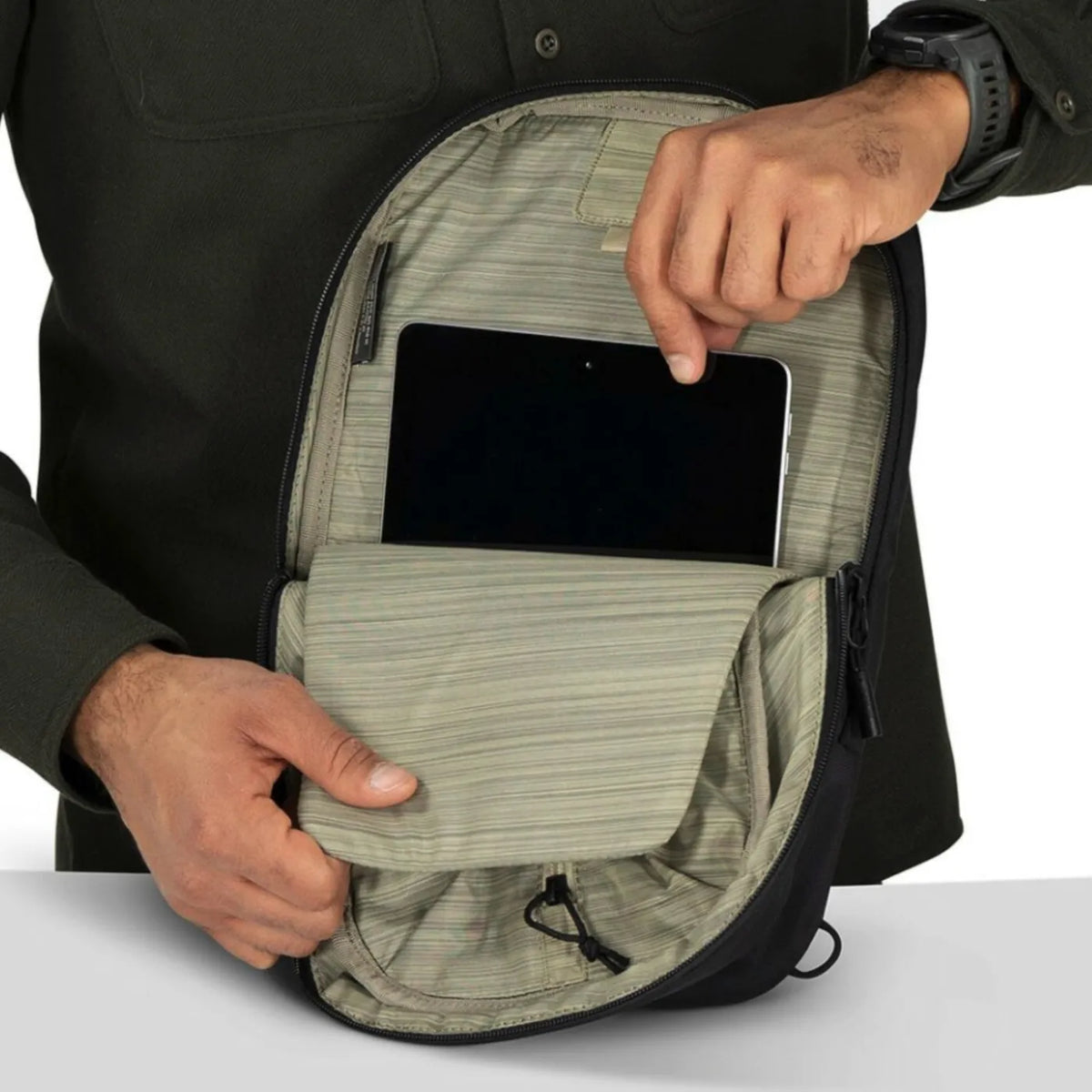 Osprey Aoede Sling Bag with Tablet Pocket - Black