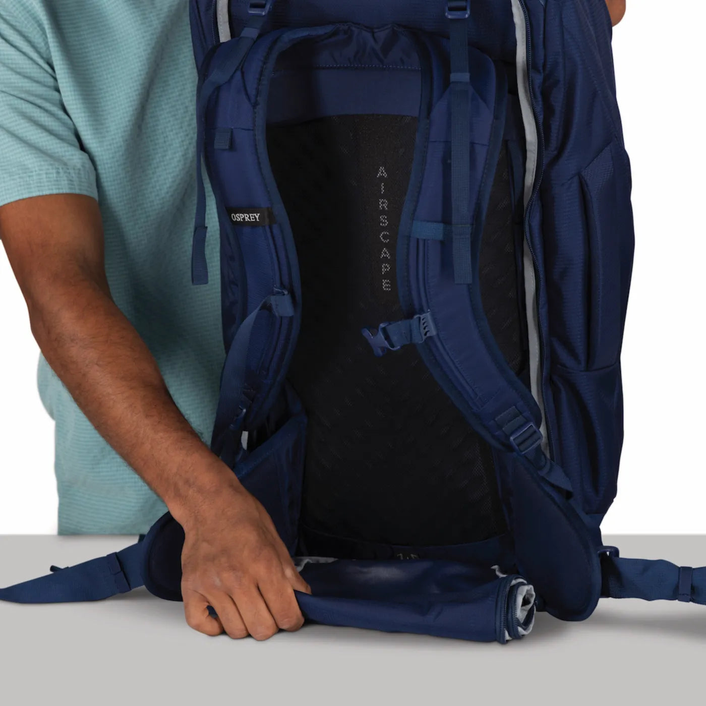 Osprey Farpoint 70L Travel Pack with Detachable Fairview Day Pack - Antique Blue