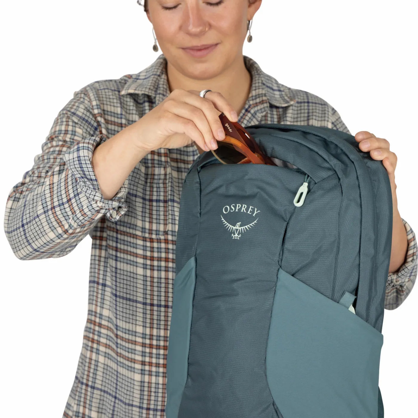 Osprey Farview 70L Women’s Travel Pack with Detachable Fairview Day Pack - Cascade Blue/Torrent Blue