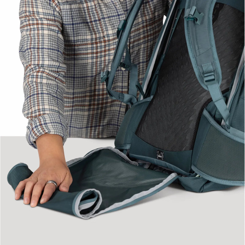 Osprey Farview 70L Women’s Travel Pack with Detachable Fairview Day Pack - Cascade Blue/Torrent Blue
