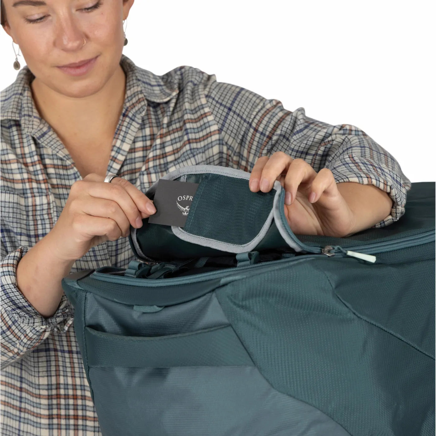 Osprey Farview 70L Women’s Travel Pack with Detachable Fairview Day Pack - Cascade Blue/Torrent Blue