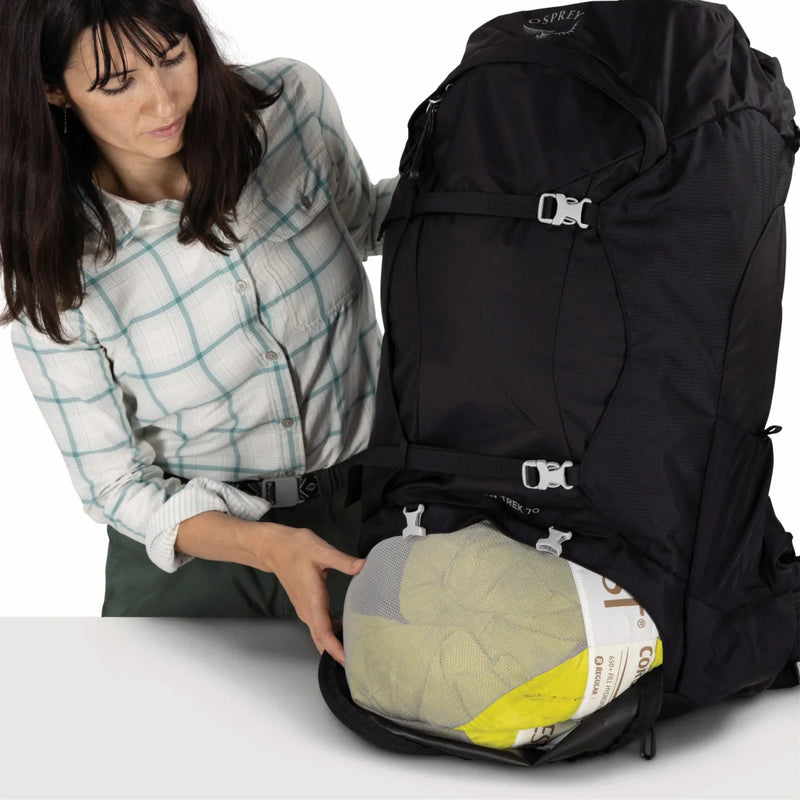 Osprey Farview Trek 70L Women’s Travel Backpack - Black