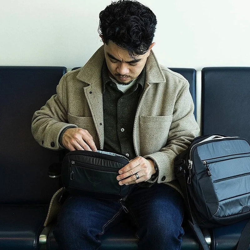 Osprey Ozone Powerhouse Tech Organiser - Black