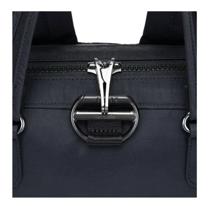 Roobar Style locking system