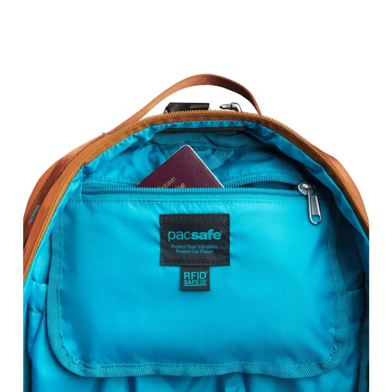 RFID blocking pocket protects your credit cards and passport against unwanted scans