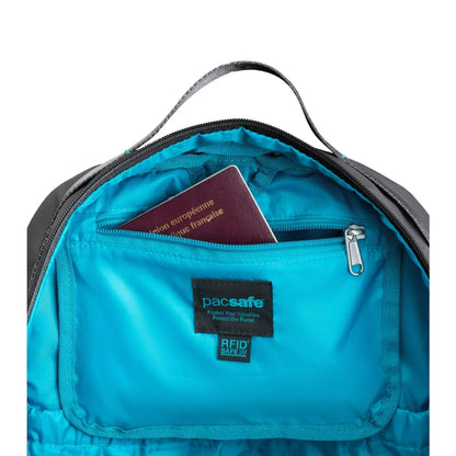 RFID blocking pocket protects your credit cards and passport against unwanted scans