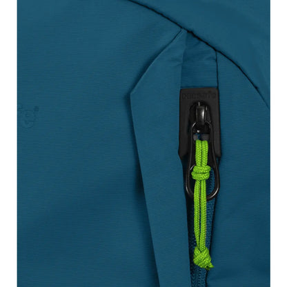 Dock lock - Lockdown point for zippers