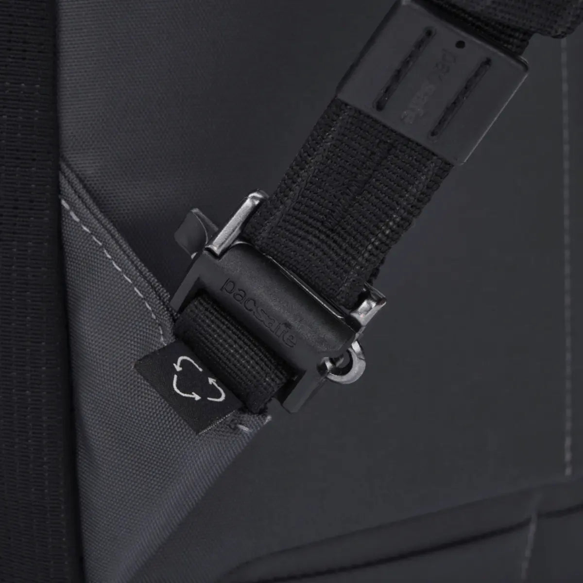 Pacsafe EXP Anti-Theft 28L 16’’ Laptop Backpack - Slate