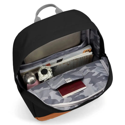 RFIDsafe™ blocking pockets and material