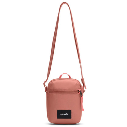 Adjustable shoulder strap