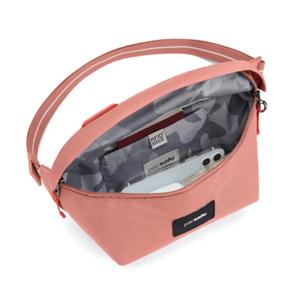 RFIDsafe™ blocking pockets and material