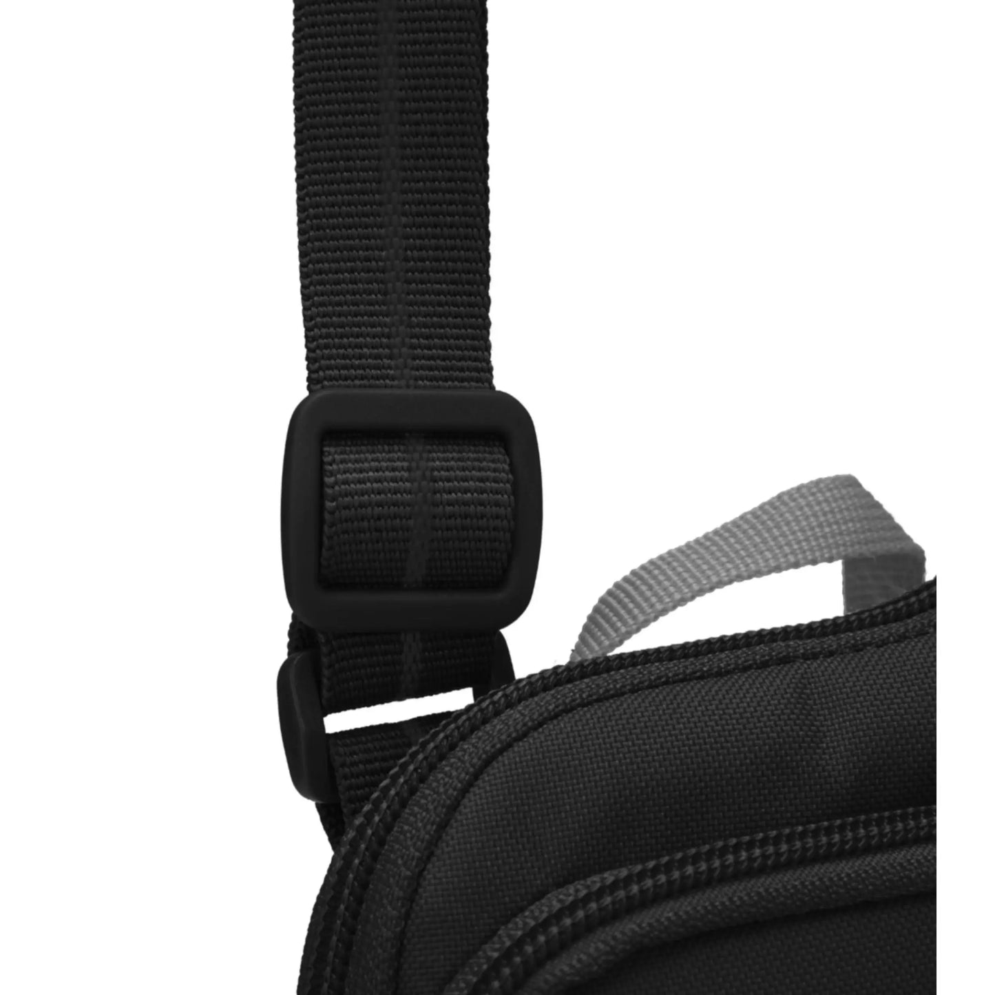 Adjustable shoulder strap