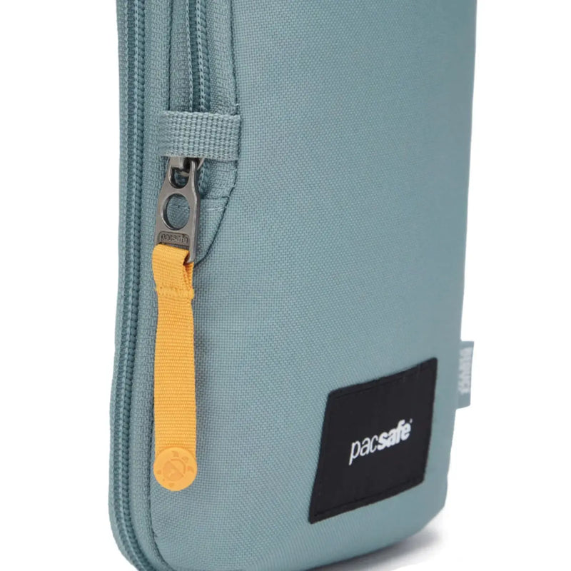 Lock down point for zippers