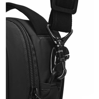 TurnNLock security hook