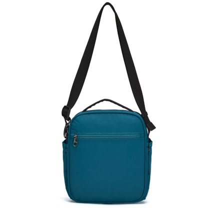 Rear zippered pocket