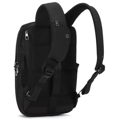 Adjustable shoulder straps