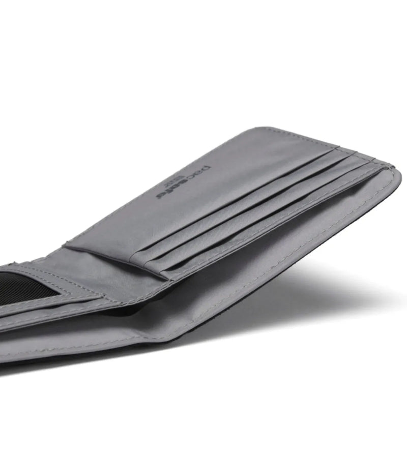 Pacsafe RFIDsafe Bifold Wallet - Jet Black
