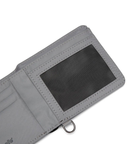 Pacsafe RFIDsafe Bifold Wallet - Jet Black