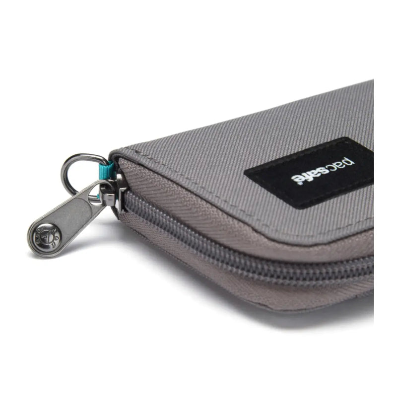 Pacsafe RFIDsafe Card Wallet - Stone