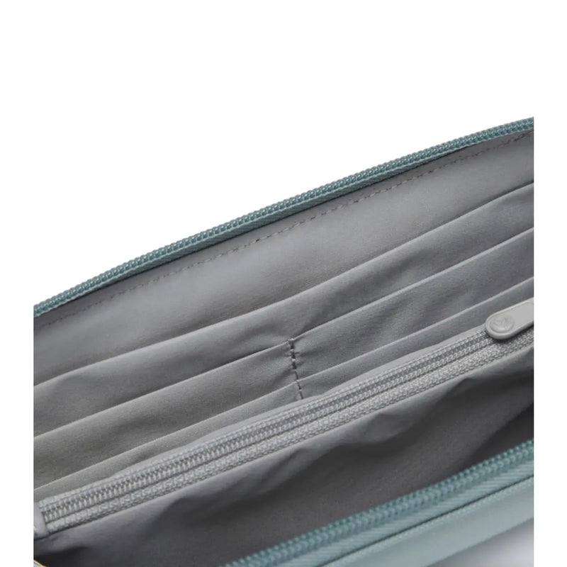 Pacsafe RFIDsafe Continental Wallet - Fresh Mint