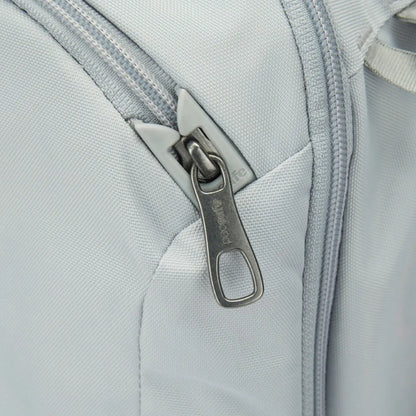 Pacsafe V Tour 26L anti-theft detail