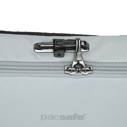 Pacsafe V Urban anti-theft detail