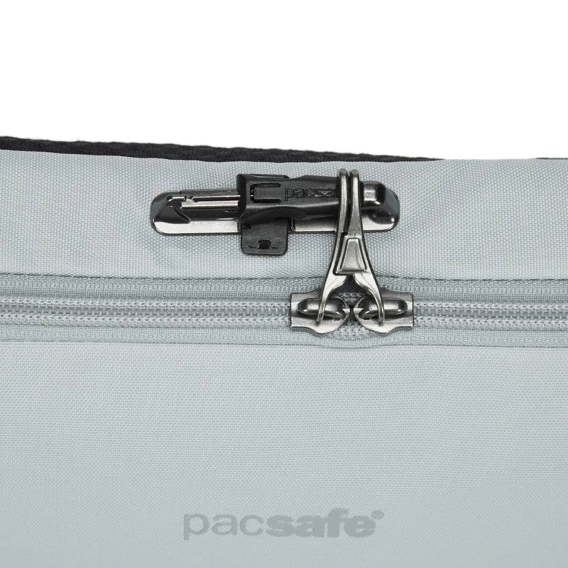 Pacsafe V Urban anti-theft detail