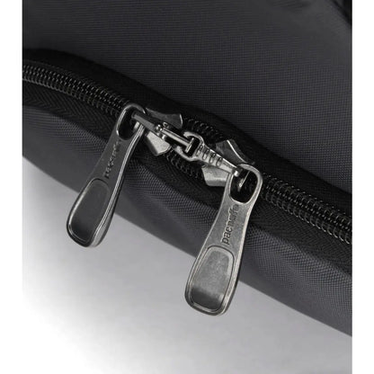 Self locking zipper