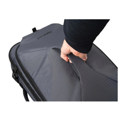 Can be carried like a backpack, suitcase or duffle bag
