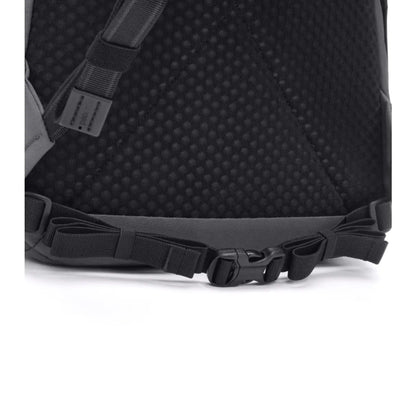 Adjustable, removable hip belt for carrying stability