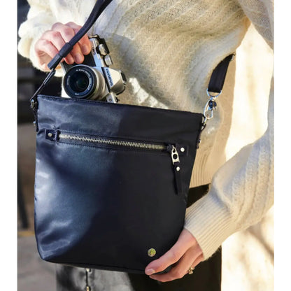 Where style meets security, this sleek anti-theft crossbody is the perfect companion for day-to-night use