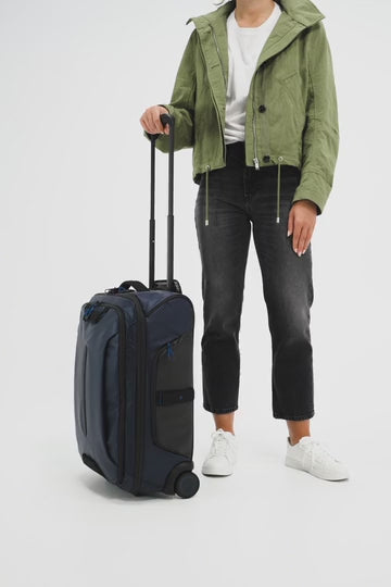 Samsonite Ecodiver 55 cm Wheeled Duffle product video